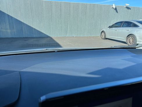 Used 2025 Toyota Corolla LE image 18