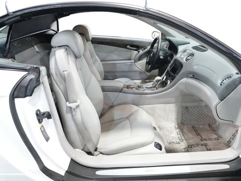 Used 2006 Mercedes-Benz SL 55 AMG SL 55 AMG ROADSTER 2D image 36