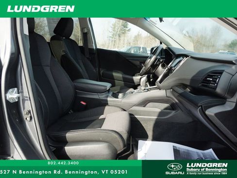 Used 2021 Subaru Outback Premium image 8