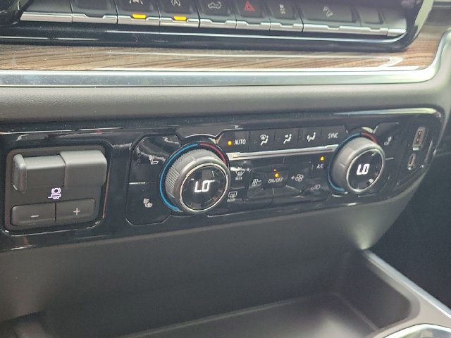 Certified 2022 Chevrolet Silverado 1500 RST w/ All Star Edition Plus AWD/4WD image 34