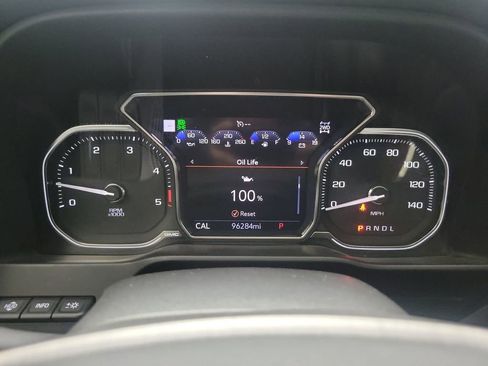 Used 2021 GMC Sierra 3500 Denali w/ Denali Ultimate Package image 15