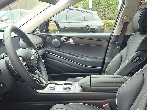 New 2026 Genesis GV80 2.5T Prestige image 11