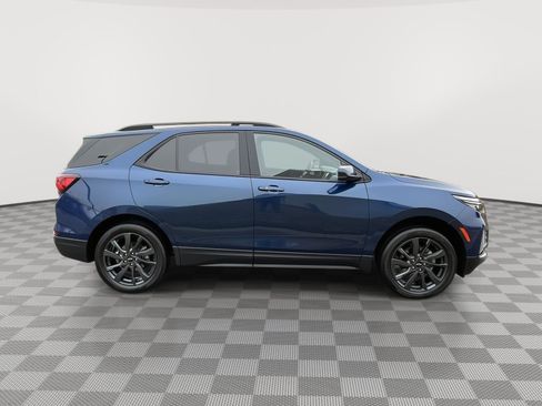 Used 2023 Chevrolet Equinox RS AWD/4WD image 8