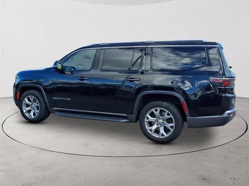 Used 2022 Jeep Wagoneer Series II image 8