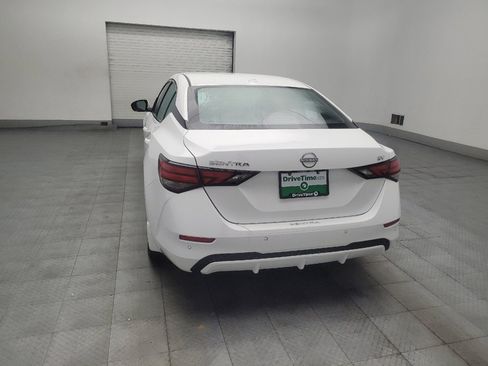 Used 2024 Nissan Sentra SV FWD image 6