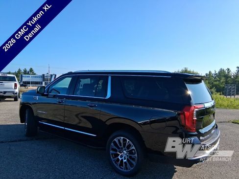 New 2026 GMC Yukon XL Denali w/ LPO, Floor Liner Package AWD/4WD image 3