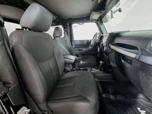 Used 2015 Jeep Wrangler Sport AWD/4WD image 28
