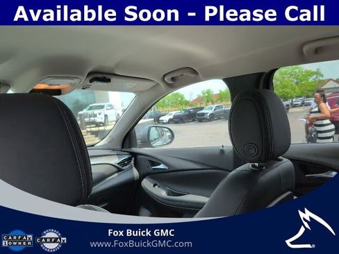 Used 2023 Buick Encore GX Select w/ Sport Touring Package FWD image 10