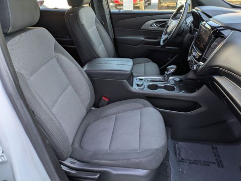 Certified 2023 Chevrolet Traverse LT image 27