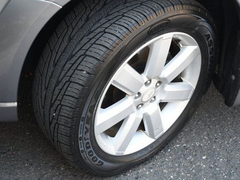 Used 2009 Subaru Outback 2.5i Special Edition AWD/4WD image 11