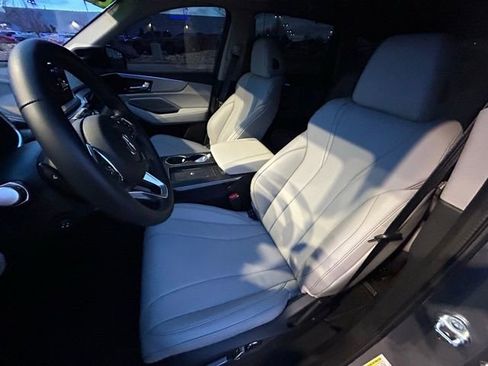 Used 2025 Acura MDX w/ Technology Package image 20