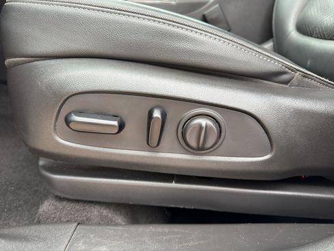 Used 2022 Buick Encore GX Essence FWD image 10