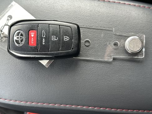 Used 2024 Toyota Corolla Sedan FWD image 18
