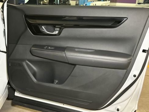 Used 2024 Honda CR-V EX-L image 15