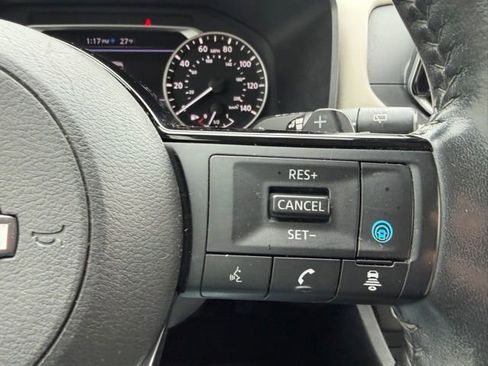 Used 2023 Nissan Rogue SV w/ SV Premium B Package image 22