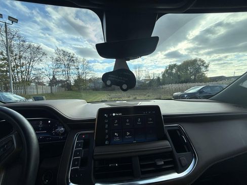 Certified 2023 Chevrolet Tahoe High Country image 10