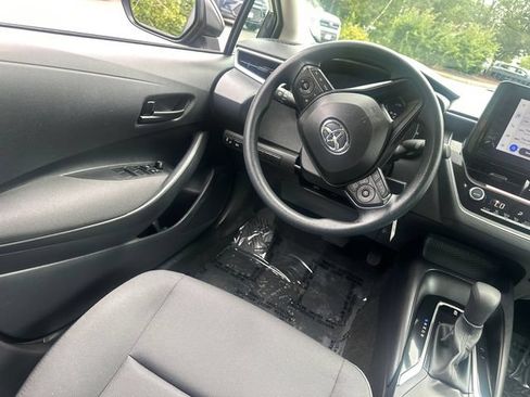 Used 2026 Toyota Corolla LE FWD image 20