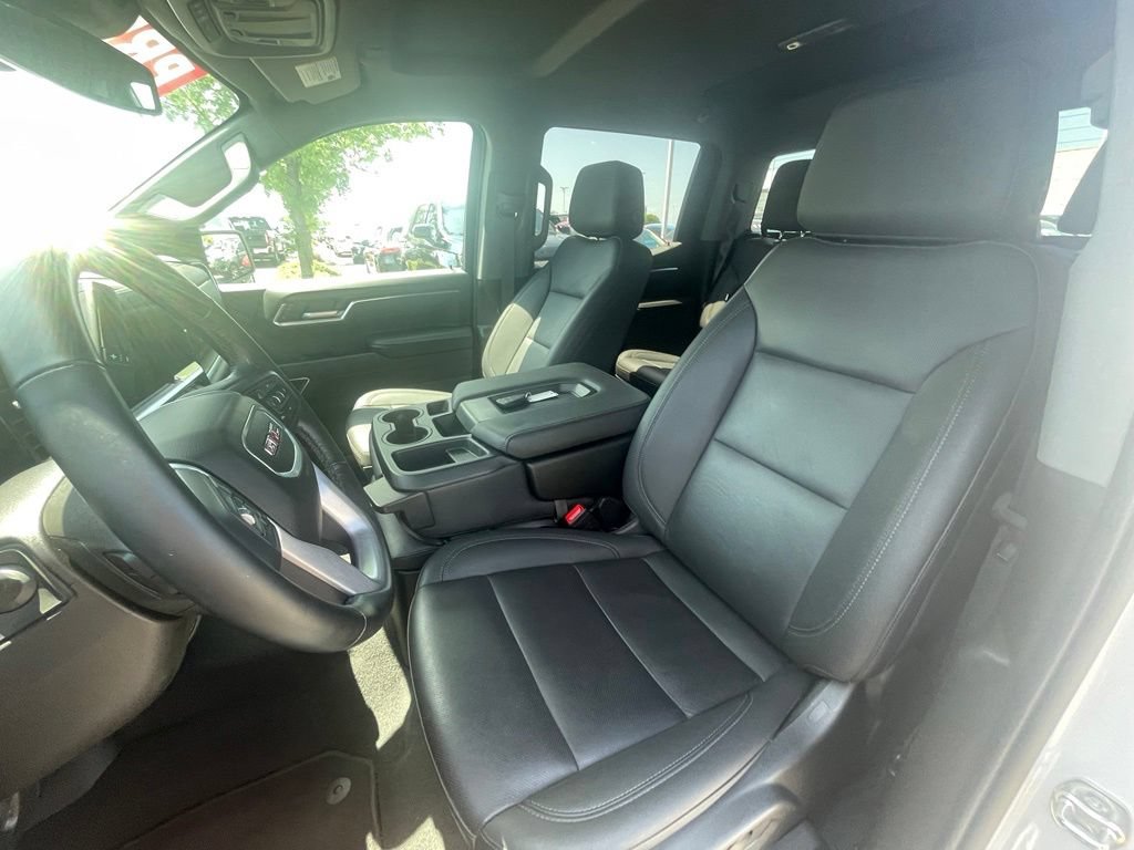 Used 2026 GMC Sierra 1500 SLT AWD/4WD image 21