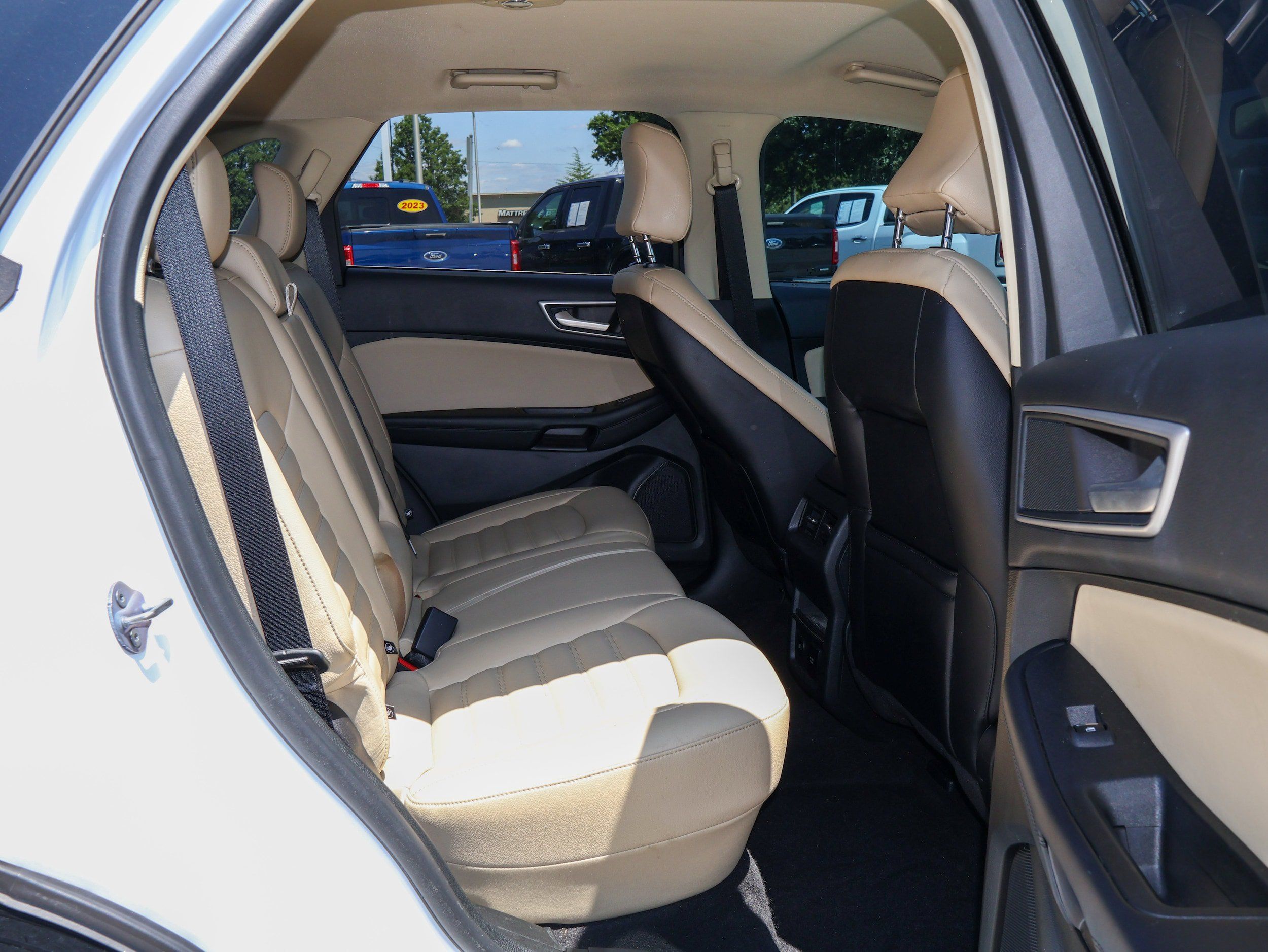 Used 2023 Ford Edge SEL w/ Convenience Package AWD/4WD image 34