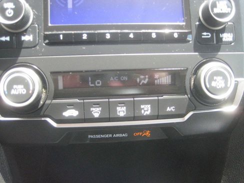 Used 2019 Honda Civic LX image 18