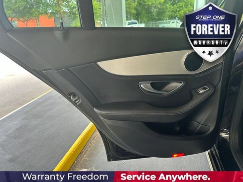Used 2015 Mercedes-Benz C 300 4MATIC Sedan image 26