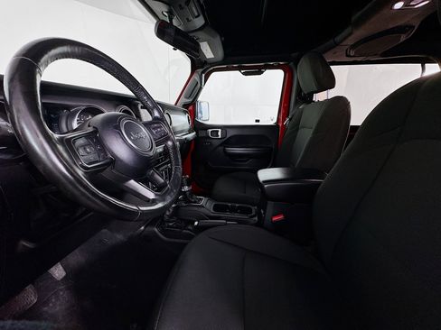 Used 2021 Jeep Wrangler Sport S image 21