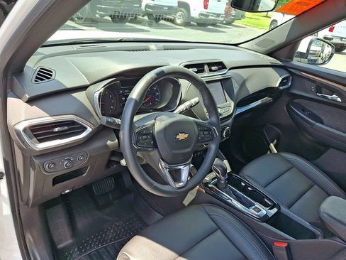 Used 2023 Chevrolet TrailBlazer ACTIV FWD image 10