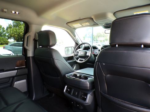 Used 2021 Ford F150 Lariat image 25