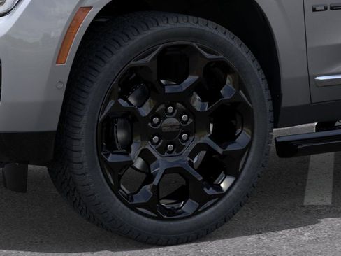 New 2026 GMC Yukon XL Denali w/ Denali Reserve Package AWD/4WD image 9