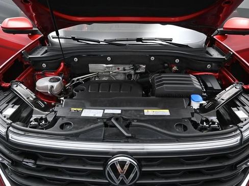 Used 2024 Volkswagen Atlas SEL Premium R-Line AWD/4WD image 41