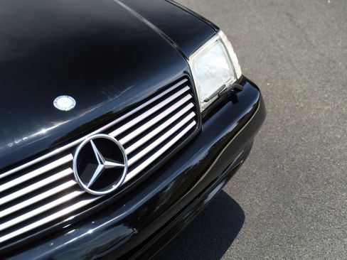 Used 2001 Mercedes-Benz SL 500 image 4