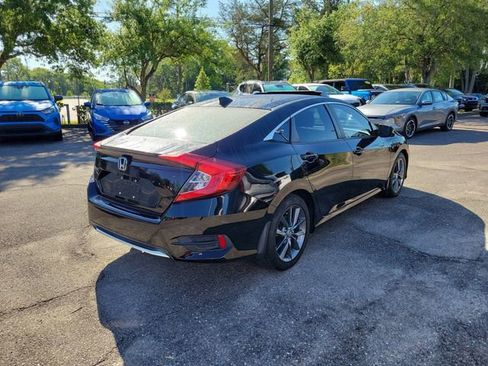 Used 2019 Honda Civic EX image 2