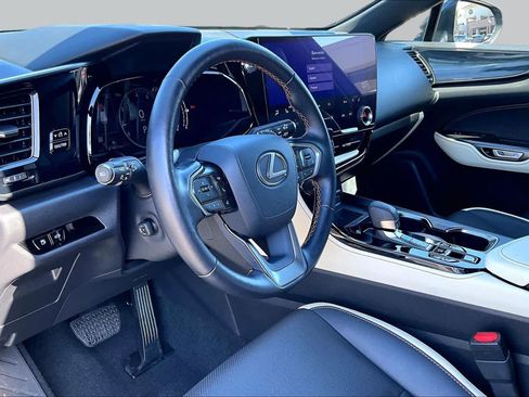 Used 2022 Lexus NX 350 AWD image 16