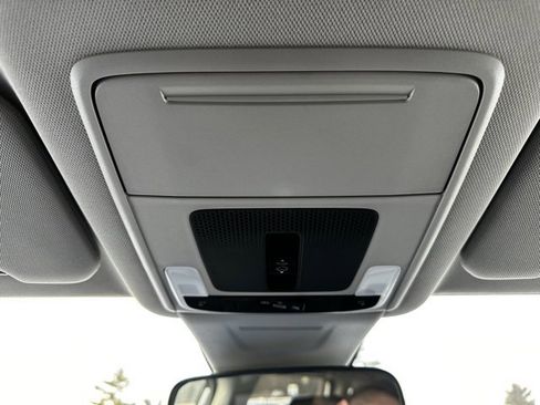 Used 2023 Honda CR-V EX image 30