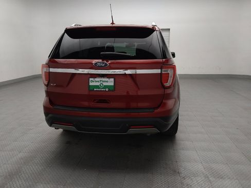 Used 2019 Ford Explorer XLT w/ Equipment Group 202A image 7