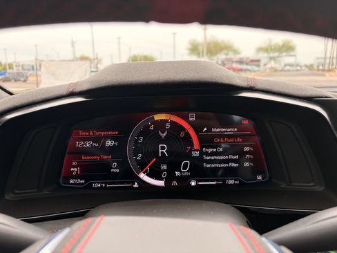 Used 2023 Chevrolet Corvette Stingray Premium Cpe w/ Z51 Performance Package RWD image 26