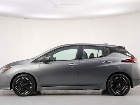 Used 2024 Nissan Leaf SV Plus image 43