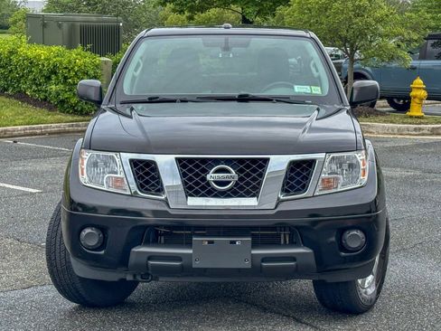 Used 2012 Nissan Frontier SV w/ SV Premium Utility Pkg AWD/4WD image 5