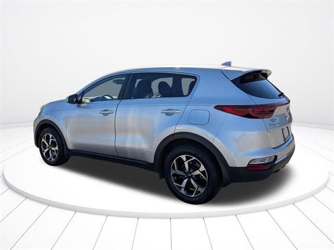 Used 2021 Kia Sportage LX image 14
