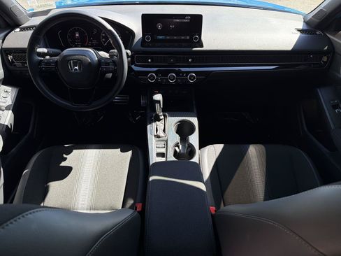Used 2025 Honda Civic Sport image 18