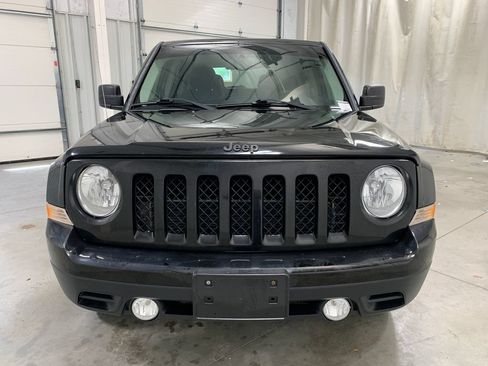 Used 2016 Jeep Patriot Sport w/ Power Value Group AWD/4WD image 15
