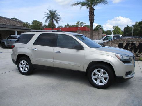 Used 2014 GMC Acadia SLE FWD image 15