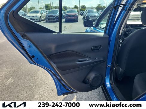 Used 2023 Nissan Kicks S FWD image 14