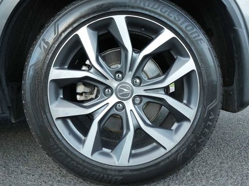 Used 2024 Acura MDX SH-AWD w/ Technology Package image 8