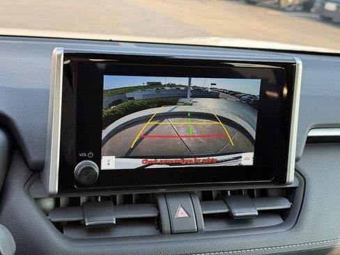 Certified 2025 Toyota RAV4 LE AWD/4WD image 25