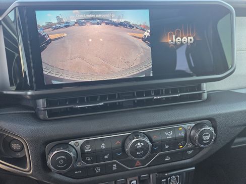 New 2026 Jeep Wrangler Unlimited Sport image 9