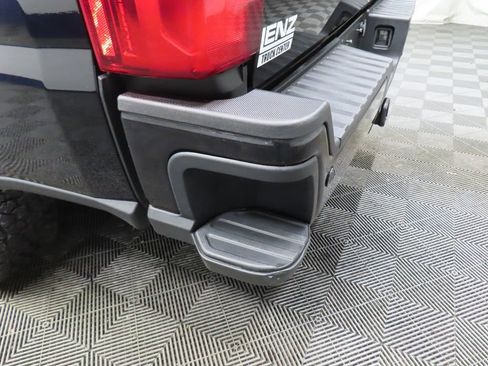 Used 2023 Ford F250 Lariat w/ Lariat Ultimate Package image 49