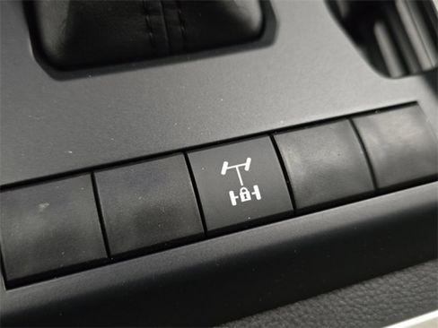 New 2026 Toyota Tacoma TRD Off-Road image 9