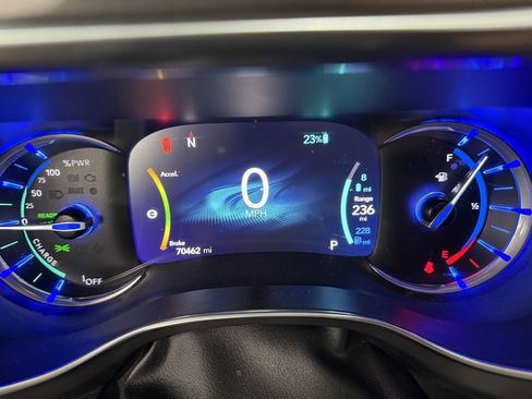 Used 2020 Chrysler Pacifica Limited w/ Advanced Safetytec Group image 6