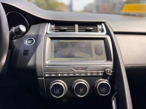 Used 2018 Jaguar E-PACE S AWD/4WD image 16